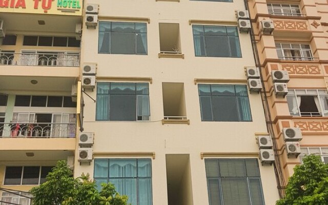 Thu Ha Hotel Catba