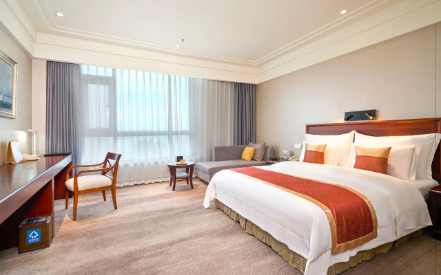 Tongli Lakeview Hotel