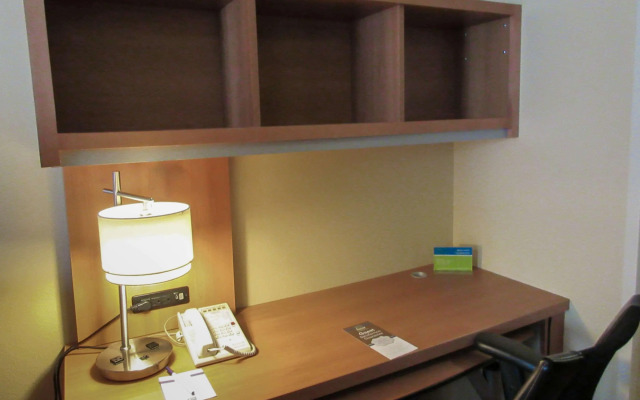 MainStay Suites Columbus Worthington