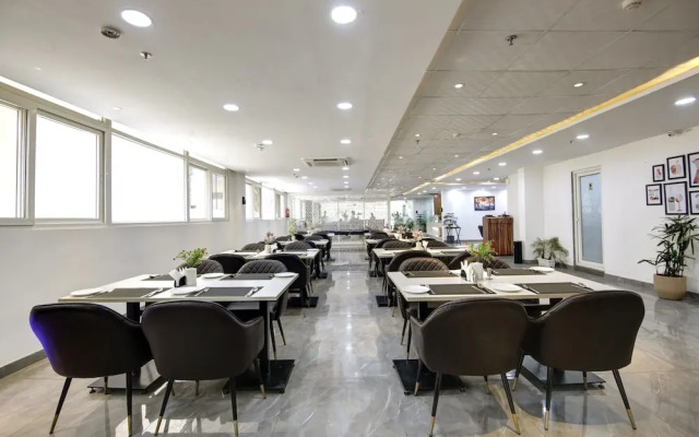FlxHo Cyber One Hotel and Banquet Cyber City.