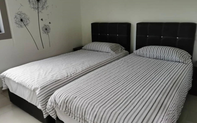 Capital O 90088 Mbp Leisure Resort