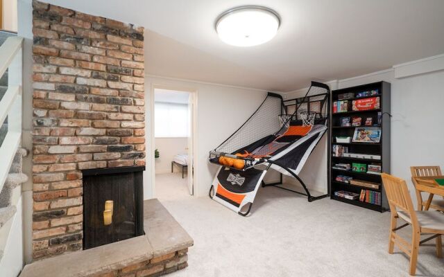 Linden Hills Retreat