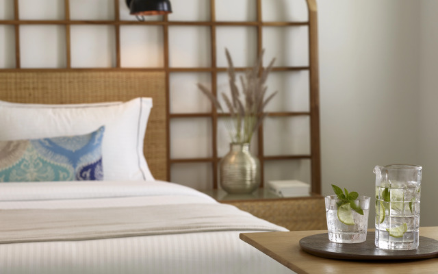 Santo Pure Oia Suites and Villas