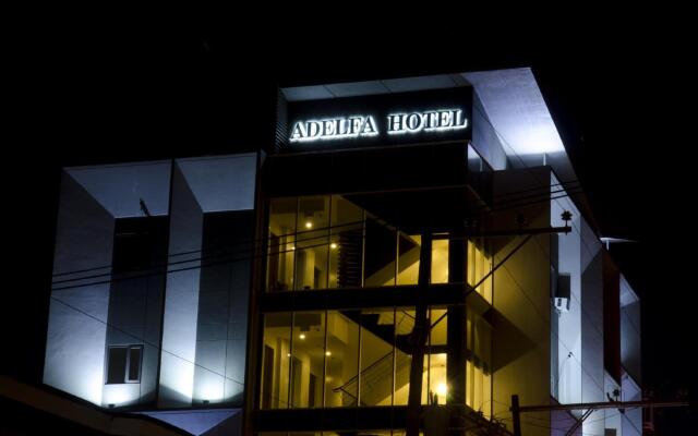 Adelfa Hotel