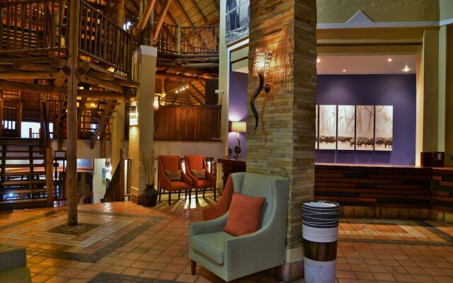 Victoria Falls Safari Suites