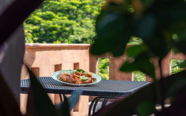Casa Sunzal Boutique Hotel