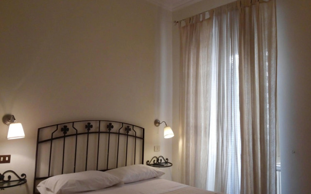 Marta Guest House