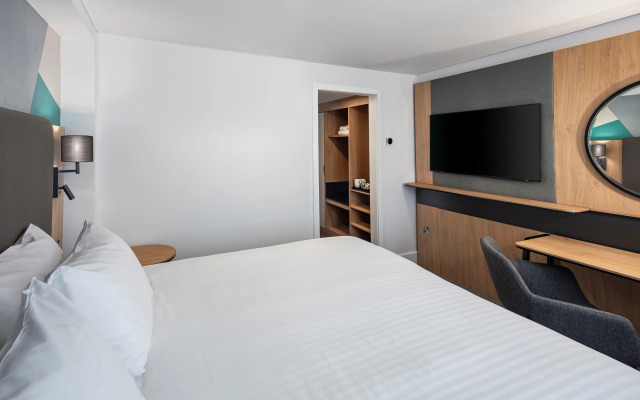 Holiday Inn Southampton-Eastleigh M3, jct13 by IHG