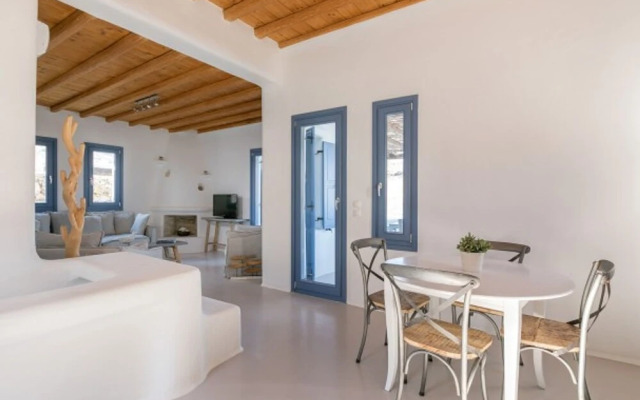 4 Bedroom Villa With Private Pool and sea View