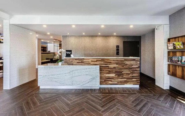 Hampton Inn & Suites Beauport