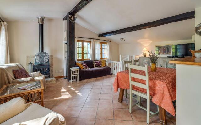 Cosy House With Spectacular Views and Private Pool