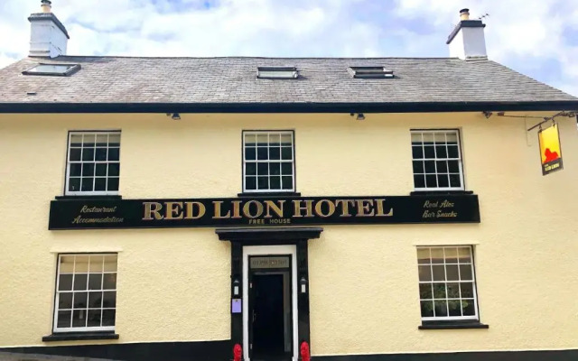 The Red Lion Hotel