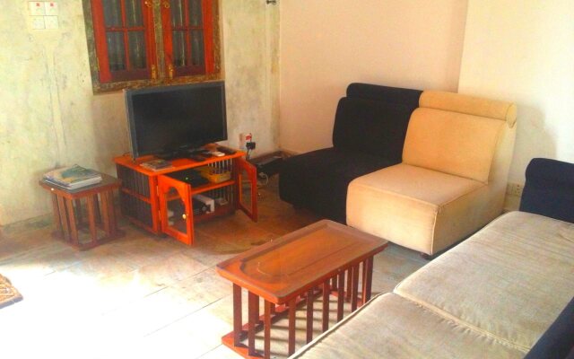 Rifkys Galle Fort Residence
