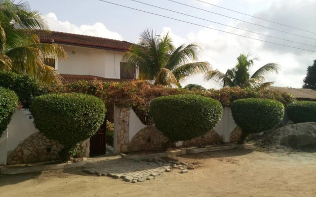 Edek Luxury Guesthouse