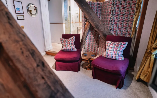 The Bull and Townhouse, Beaumaris- The Inn Collection Group