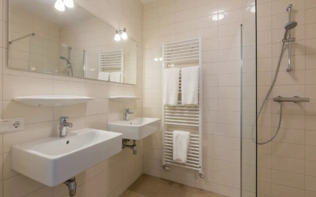 Cozy Holiday Home in Aakirkeby With Beach Nearby