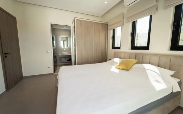 Villa Halcyon in St Stefanos Bay