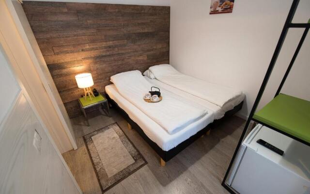 Ultra Central Bohemian Apartment 1