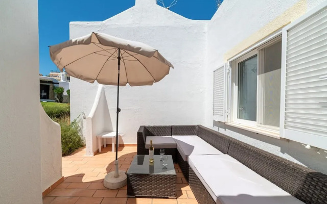 C22 Quinta do Paraiso Superbly Appointed AND FUR