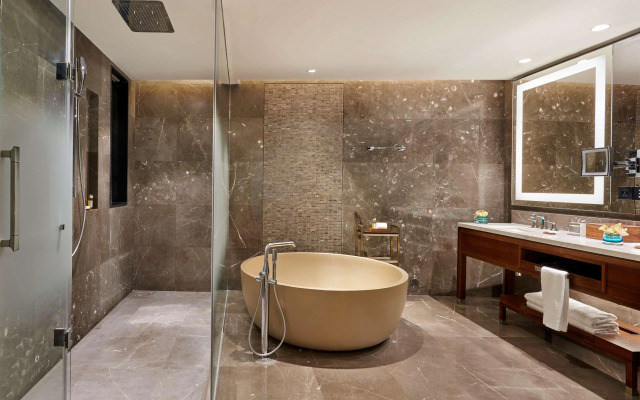 Grand Hyatt Kochi Bolgatty