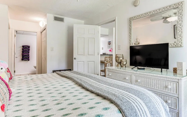 Sea La Vie Condo: Pensacola Beach Access!