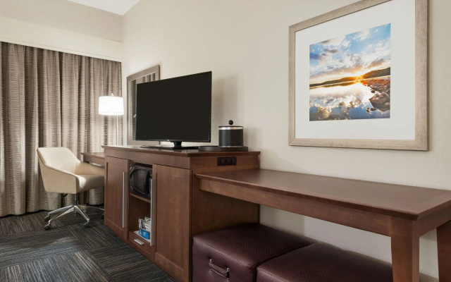 Hampton Inn Lawrence