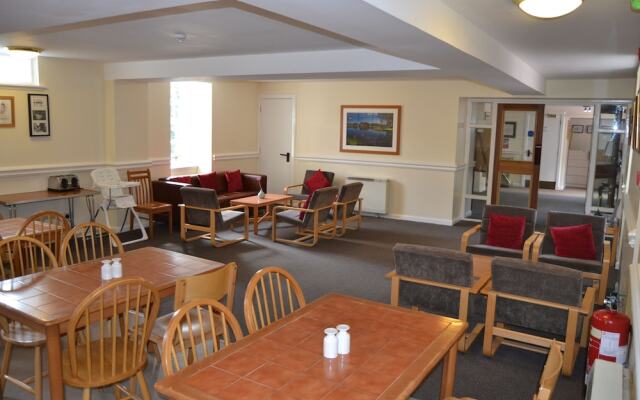 Wee Row Hostel