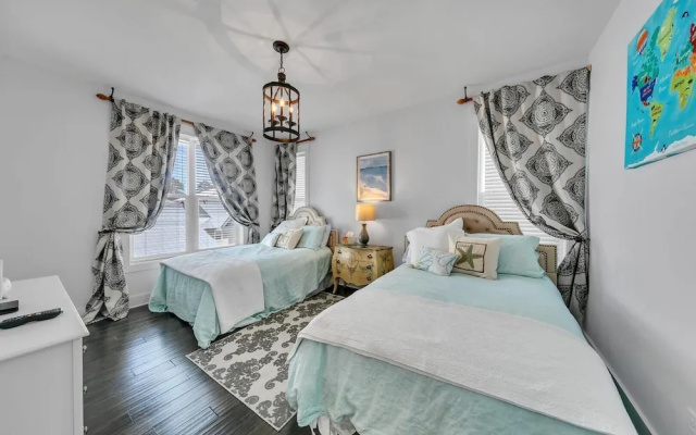 Seagrove Serenity