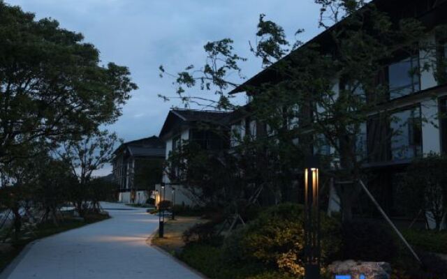 Zhujiajian Ruiyue Resort