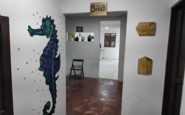 Bay House Hostel