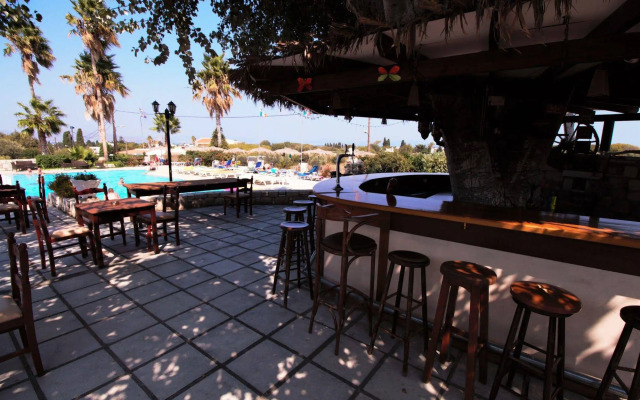 Ampavris Family Apartments