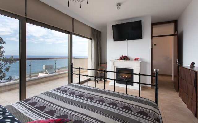 Vertical Villa: luxury, sea views & private SPA