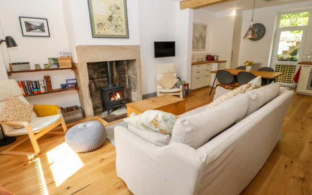 Cragside Cottage