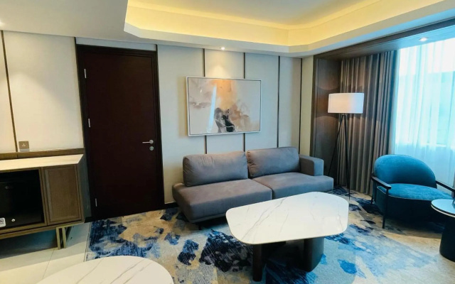 Grand Anara Airport Hotel - Image 5