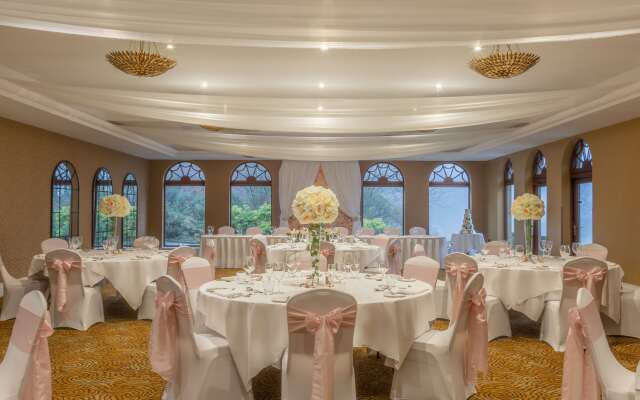 Gleddoch Golf & Spa Resort