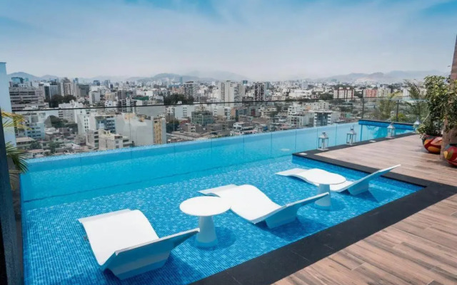 NEW Department FULL EQUIP in Barranco POOL 602A