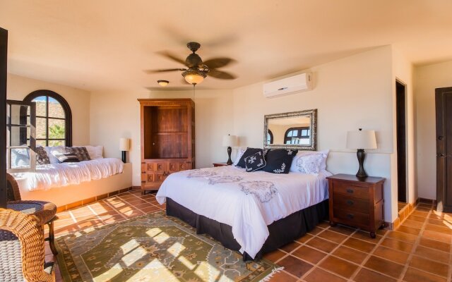 #1 House for Groups W/ocean Views at Hacienda Edith