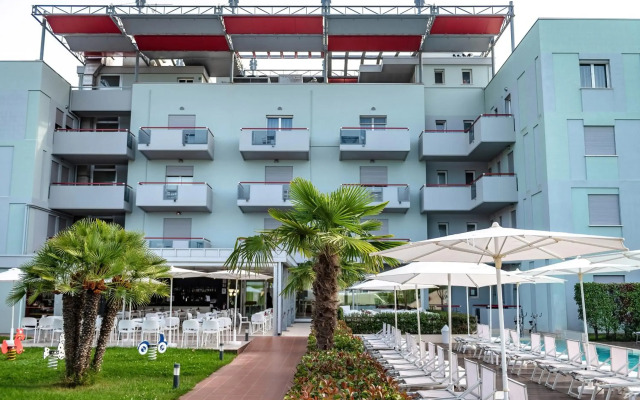 Domino Suite Hotel Jesolo