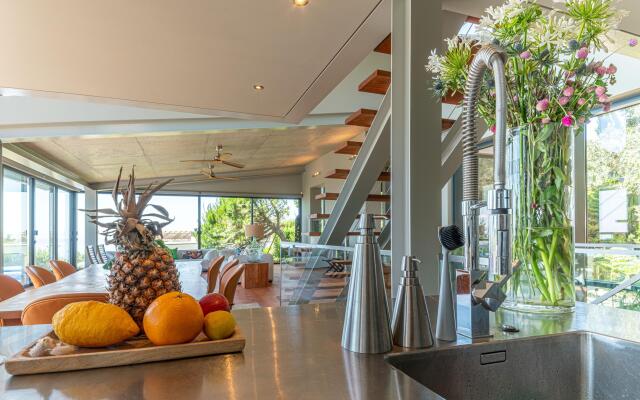 Villa Equador (Allure)