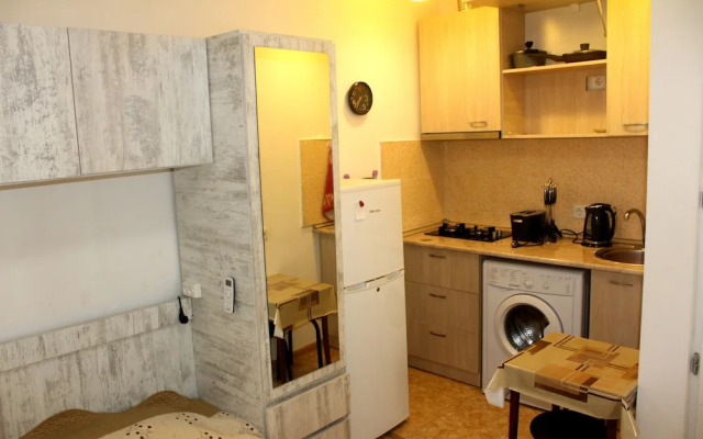 Old Avlabari Rooms