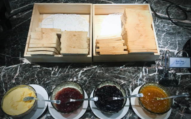 Grand Metropark Liyuan Hotel