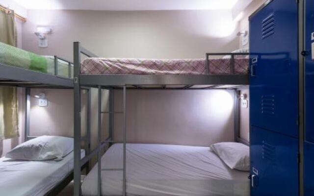 Casa del Mar Hostel