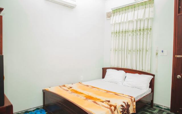OYO 717 Vuta Hotel