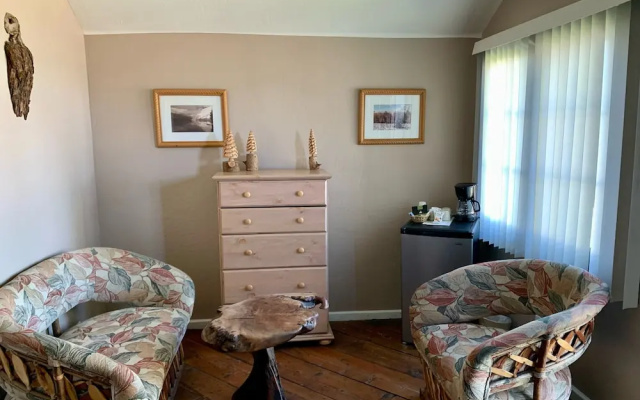Tioga Lodge At Mono Lake