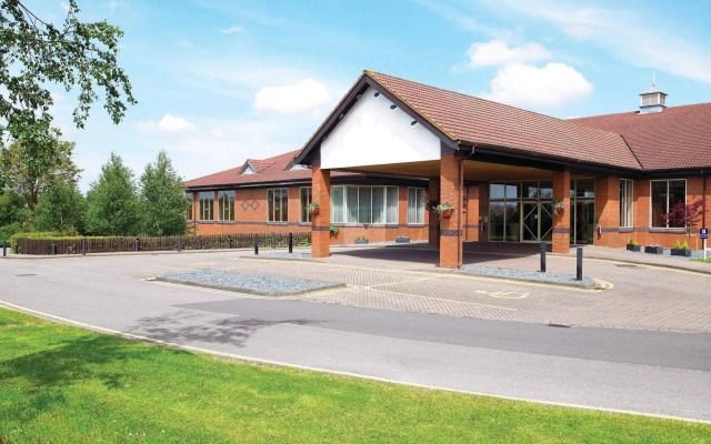 Mercure Daventry Court Hotel