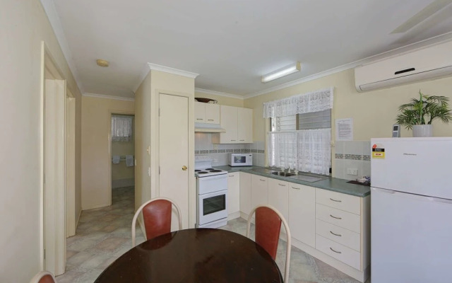 Crows Nest Tourist Park