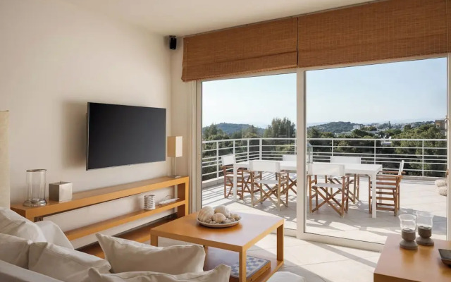 Vouliagmeni Exclusive Residence