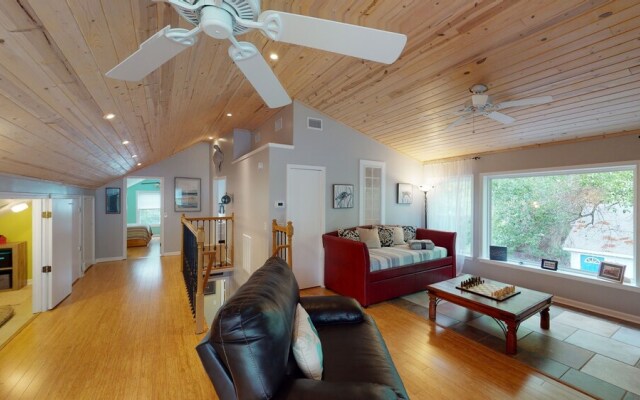 Carried Away 4 Bedroom Home