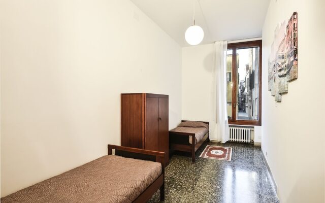 Santa Maria Formosa Apartments