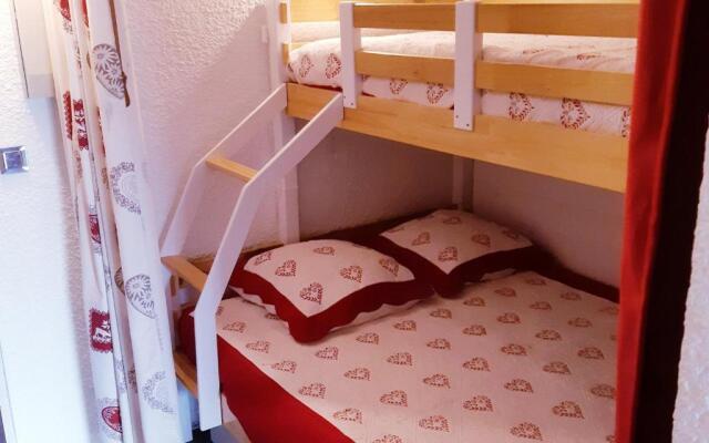 Appartement Les Deux Alpes, 1 pièce, 4 personnes - FR-1-516-90